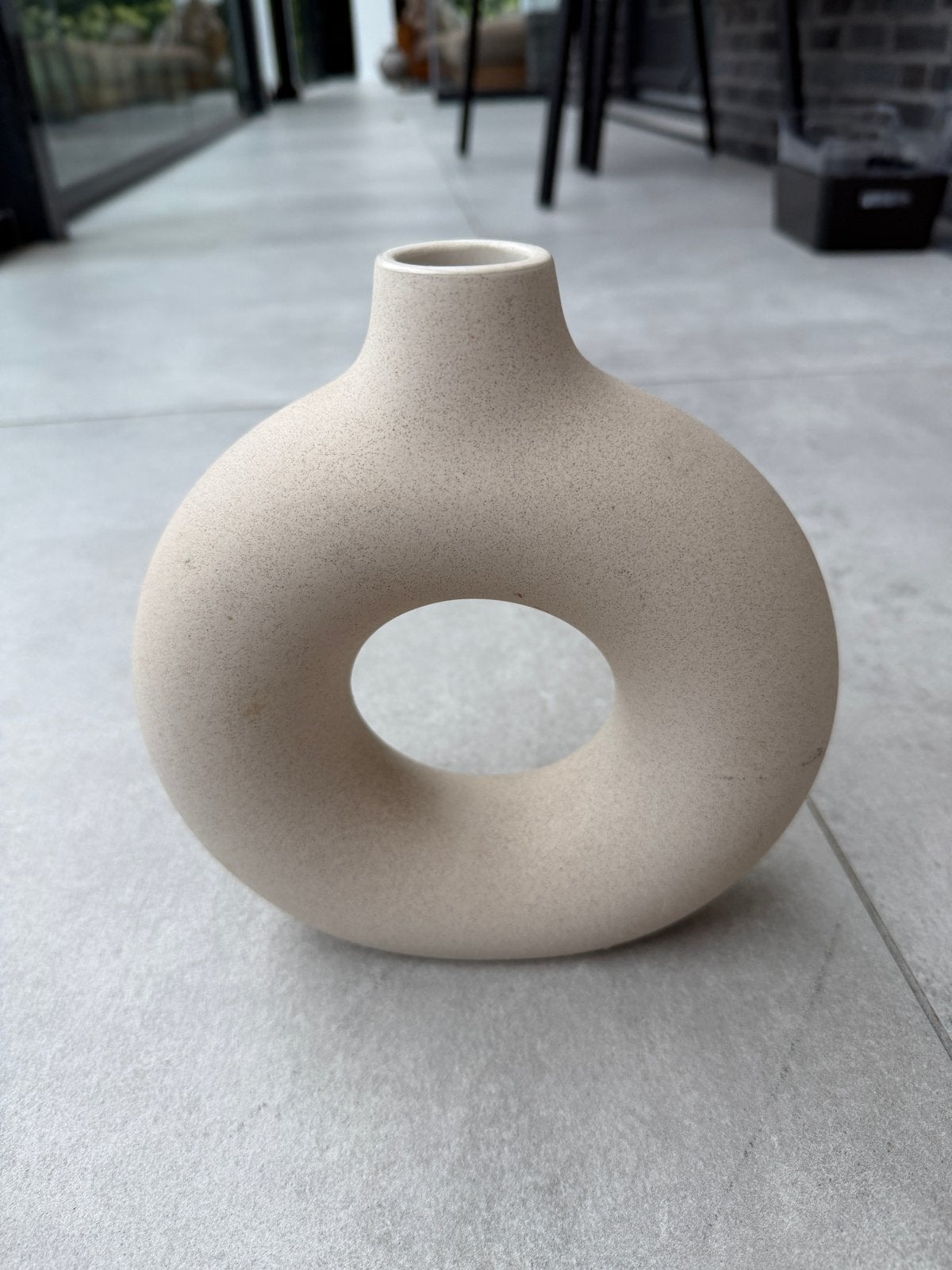 Donut vaas beige/zandkleurig - HM home, Ophalen