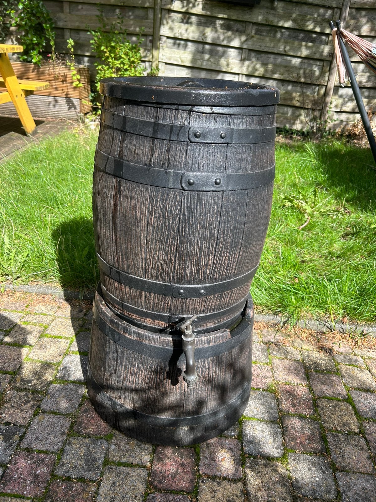 Kleine regenton met kraantje (kunststof), Tuin en Terras, Ophalen, Kunststof, Gebruikt, Met kraantje