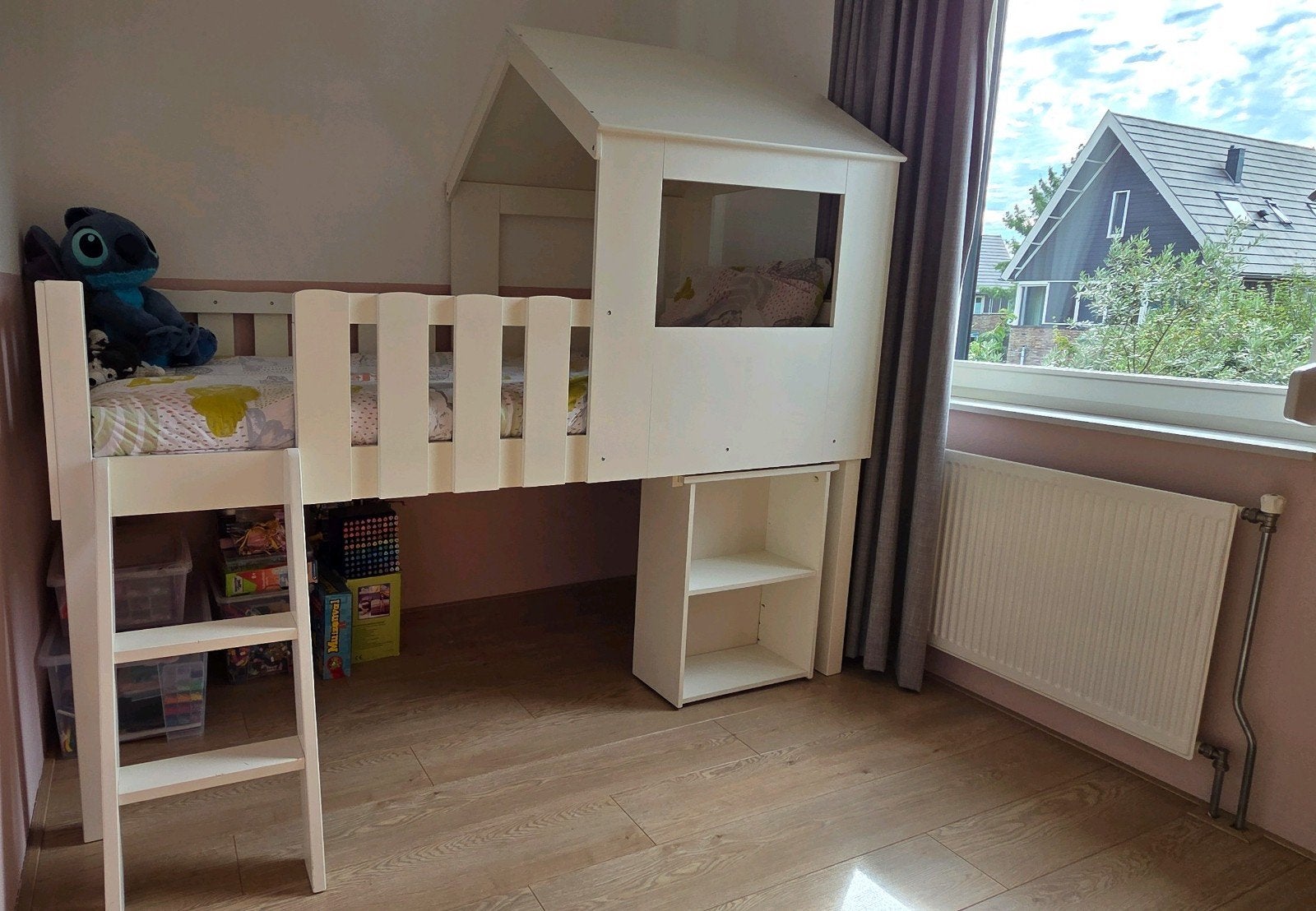 Jysk halfhoogslaper incl bureau!, Zwolle