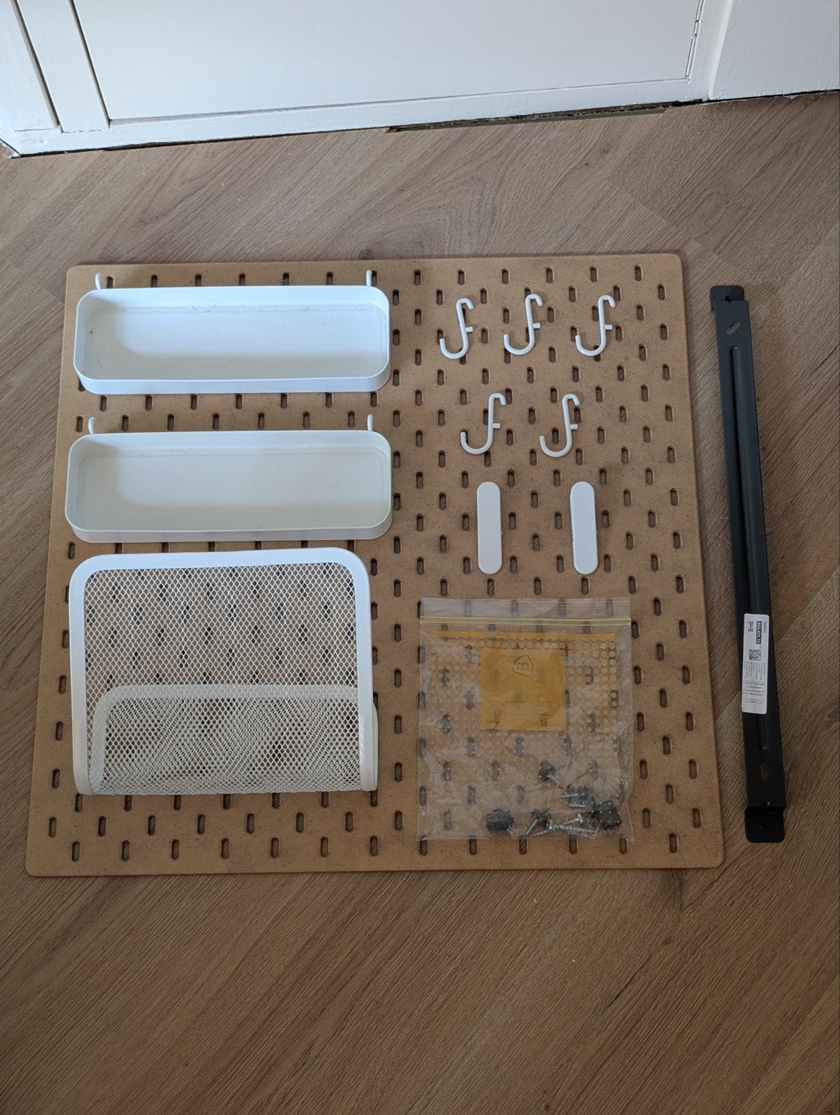 IKEA SKÅDIS Pegboard met accessoires, Ophalen of Verzenden, Zo goed als nieuw, Meerkleurig, Scandinavisch