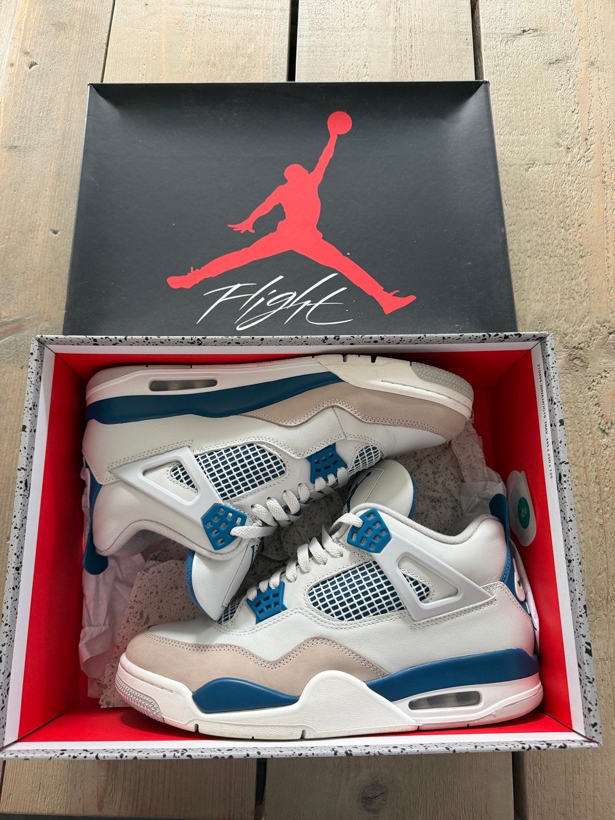 Nike Air Jordan 4 military blue Maat 44, Kleding | Heren, Schoenen, Overige kleuren, Ophalen of Verzenden, Sneakers of Gympen