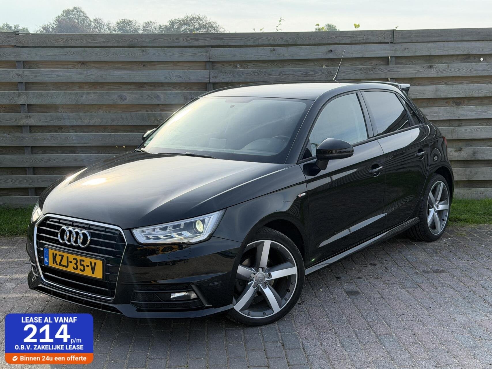 Audi A1 Sportback 1.0 TFSI S line Automaat Stoelverw., Auto's, Dealer onderhouden, Euro 6, 4 stoelen, Bedrijf