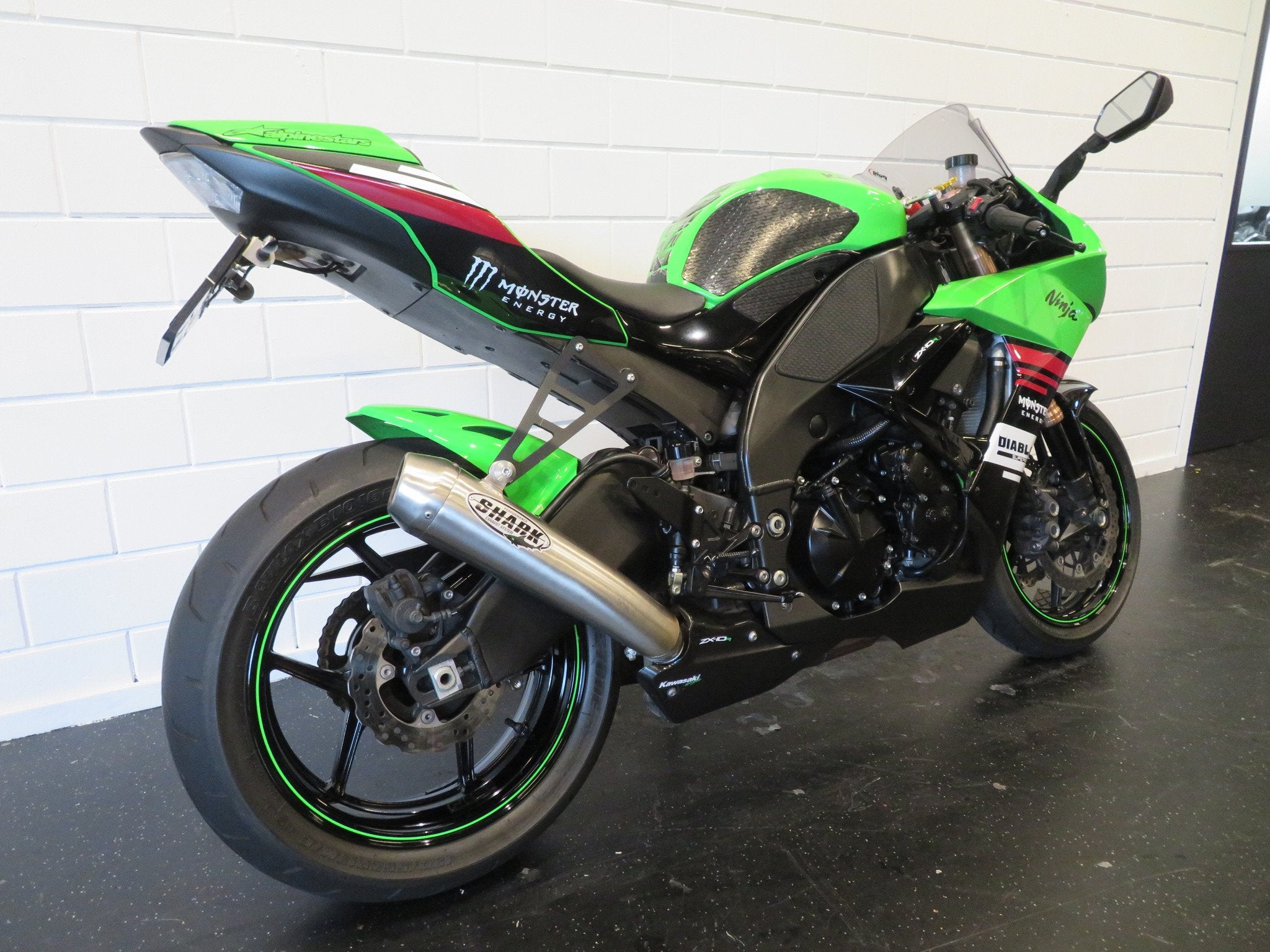 Kawasaki NINJA ZX-10R SPECIAL EDITION SHARK! (bj 2008), Motoren, Motoren | Kawasaki, Bedrijf, Super Sport, 1000 cc