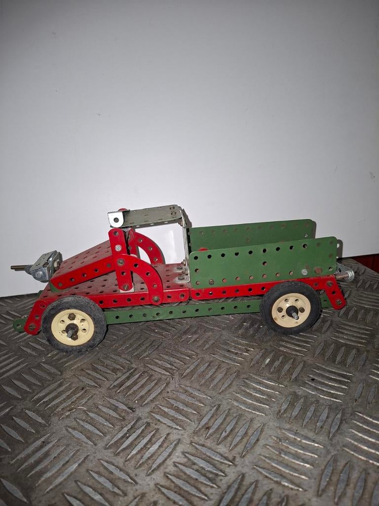 Vintage Meccano Truck - Rood en Groen Metaal Bouwset, Ophalen of Verzenden, Gebruikt, Truck, Overige merken