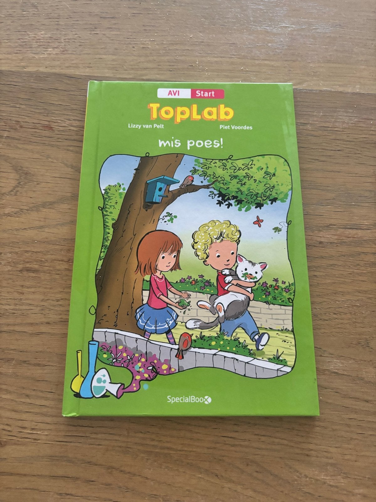 TopLab: Mis Poes! - AVI Start leesboek, Boeken, Ophalen of Verzenden, Zo goed als nieuw, Jongen of Meisje, Fictie algemeen