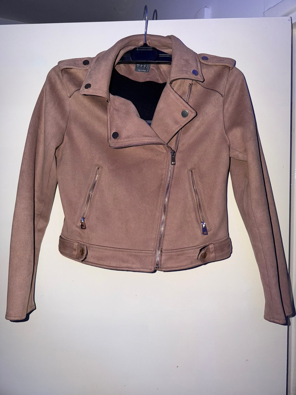 Leuk suede jasje beige taupe maat 40, Kleding | Dames, Maat 38/40 (M), Bruin, Ophalen of Verzenden, Zo goed als nieuw