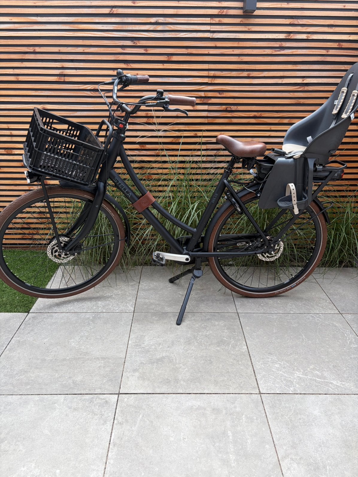 Stella Dolce elektrische damesfiets inc kinderzitje, Gebruikt, 51 tot 55 cm, 50 km per accu of meer, Ophalen