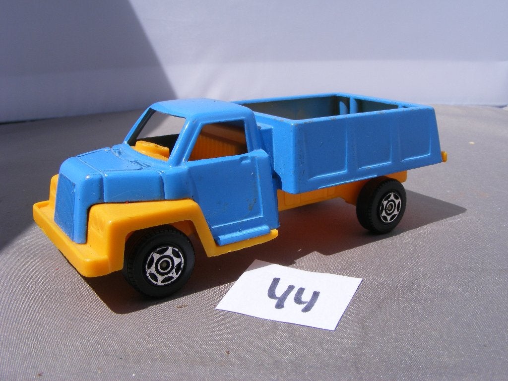 Vrachtwagen,corgi cubs, blauw/geel 1/43 (14), Ophalen of Verzenden, Zo goed als nieuw, Bus of Vrachtwagen, Corgi