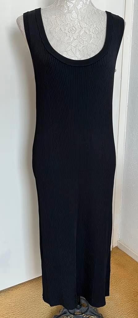 H&M zwarte jurk maat L