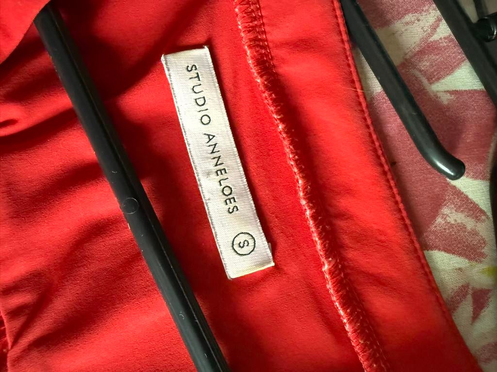 Studio Anneloes Evi Blouse Rood Maat S, Kleding | Dames, Blouses en Tunieken, Ophalen of Verzenden, Zo goed als nieuw, Maat 38/40 (M)