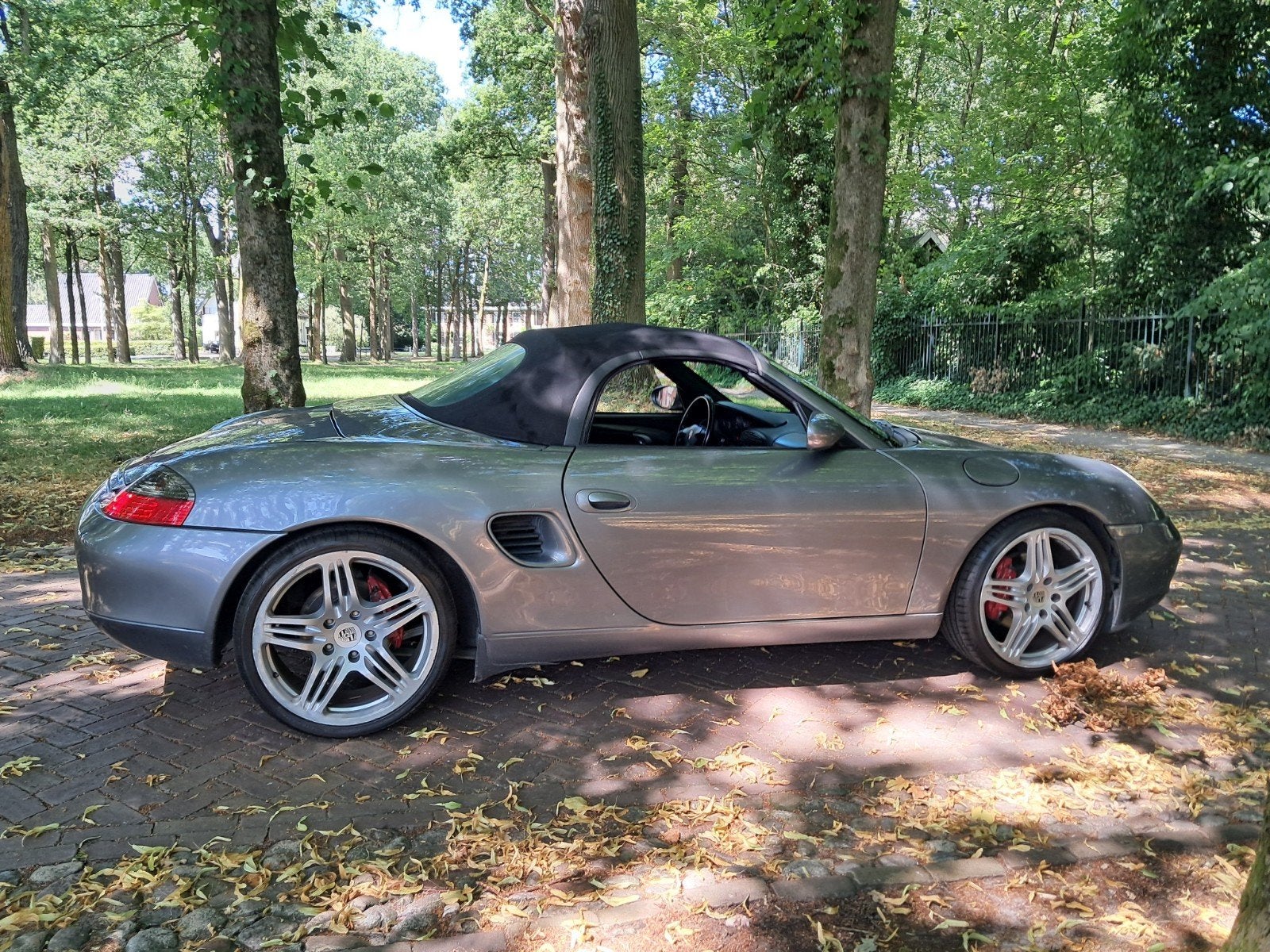 Porsche Boxster 2.7 2001 Grijs, Achterwielaandrijving, 10 km/l, Handgeschakeld, 6 cilinders