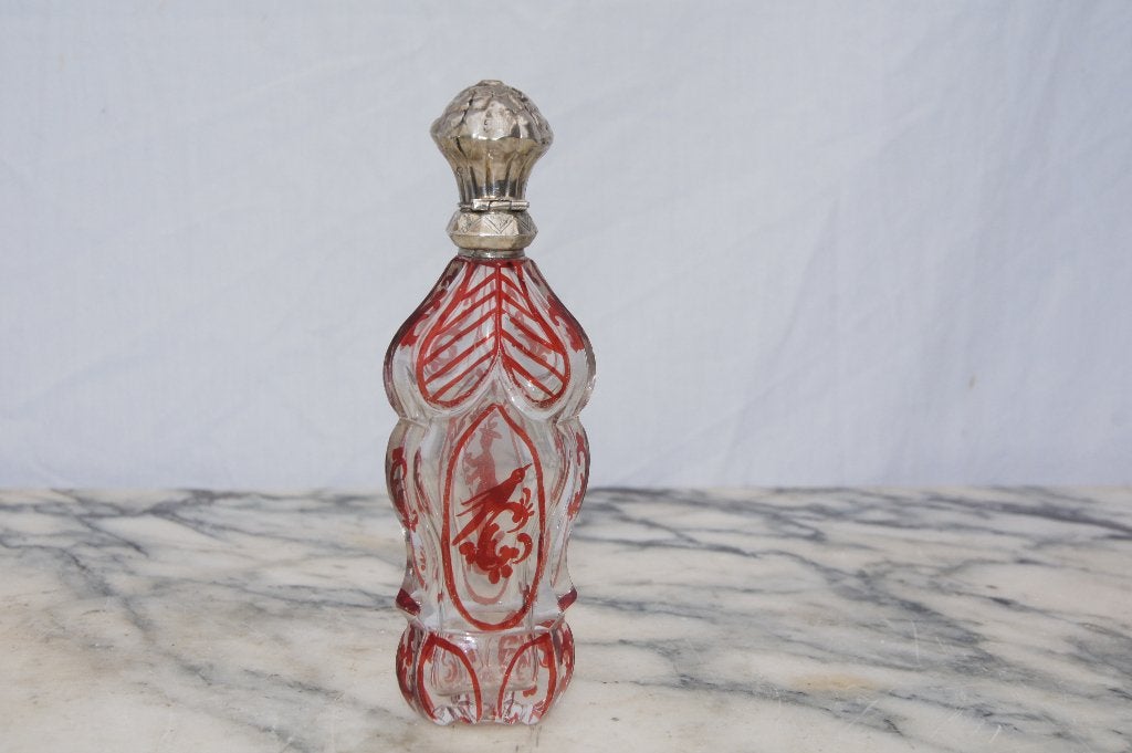 Parfumflesje met zilveren dop, Ophalen of Verzenden