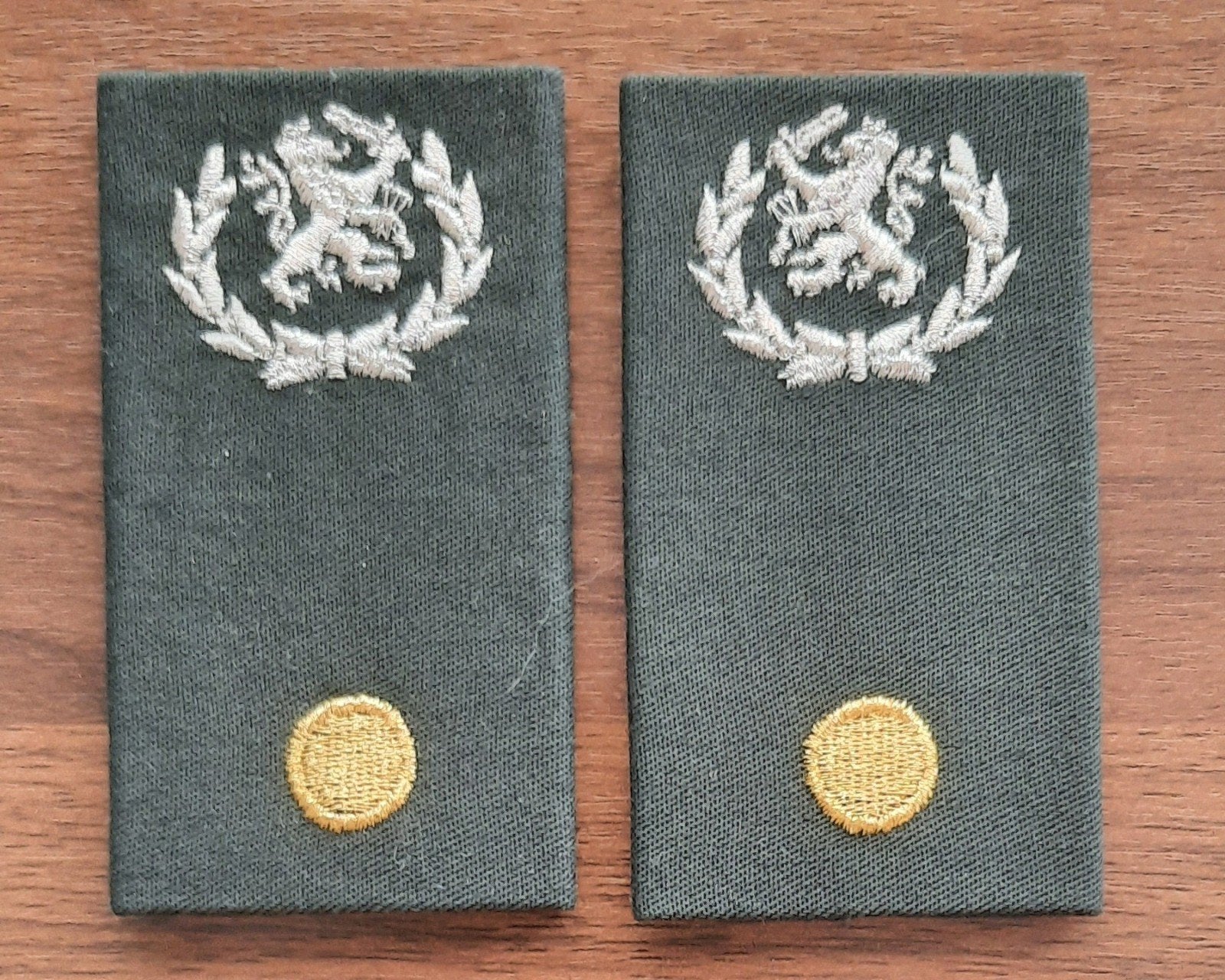 KL ROT overhemd brigadeadjudant, Verzenden, Landmacht, Nederland, Embleem of Badge
