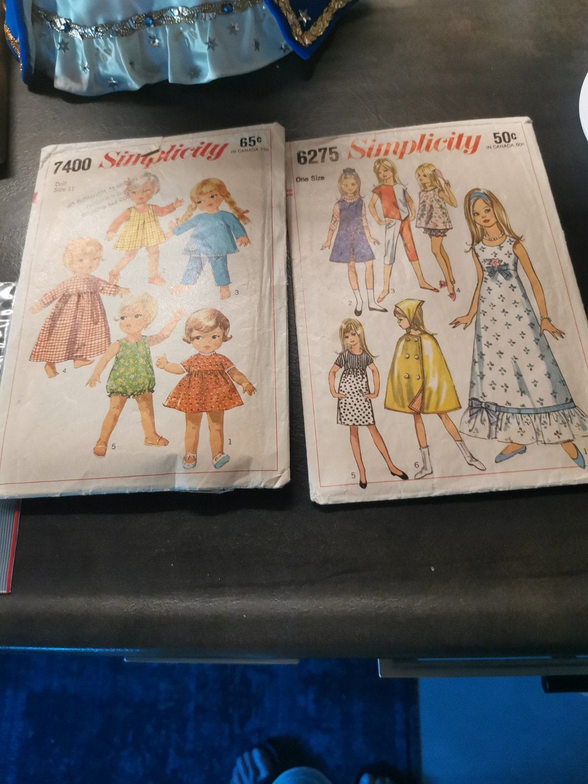 Vintage poppen patronen - Simplicity 7400 & 6275, Hobby en Vrije tijd, Kledingpatronen, Ophalen of Verzenden