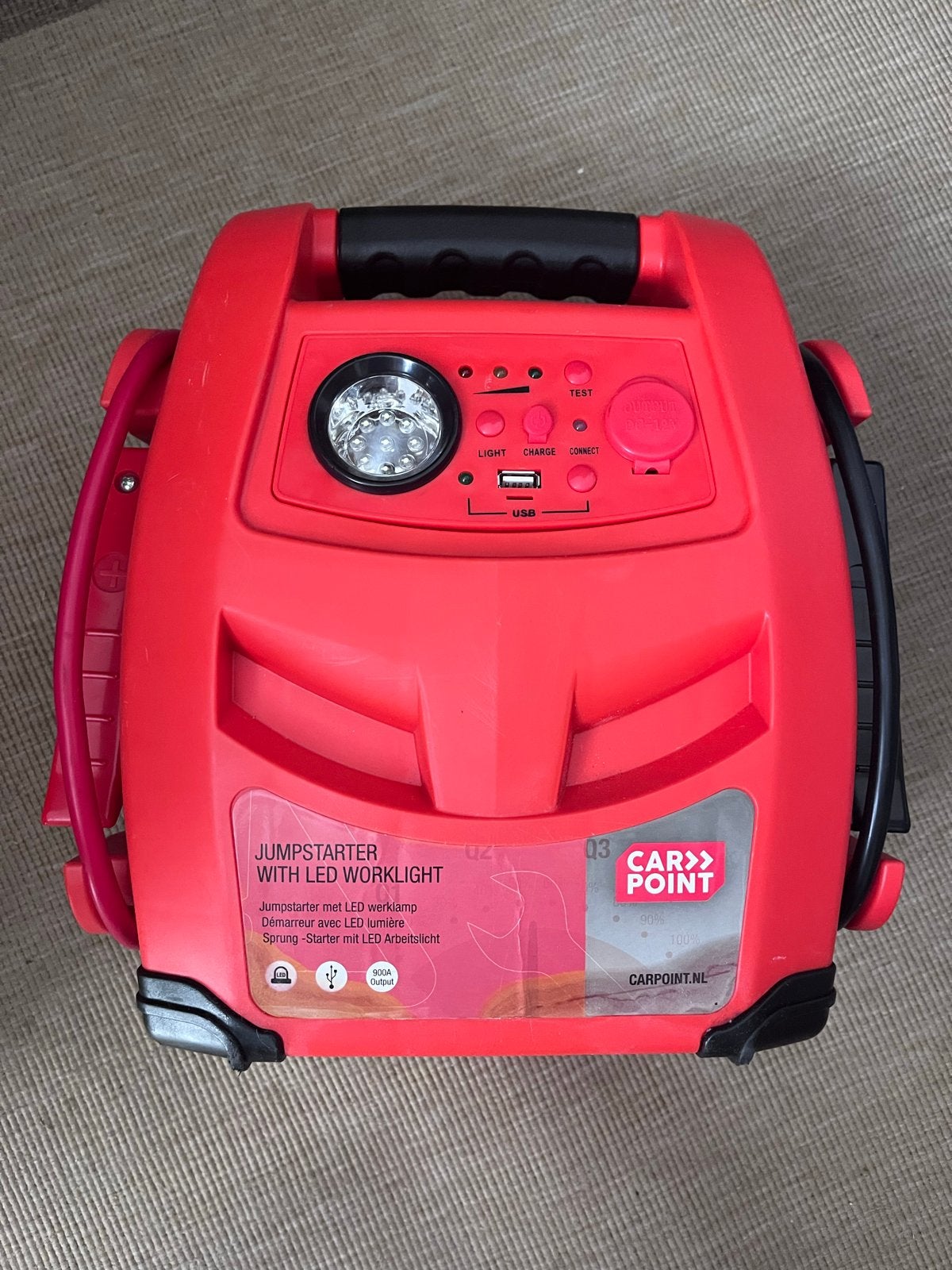 Carpoint Jumpstarter met LED werklamp - 900A Output, Auto diversen, Jumpstarters, Ophalen, Gebruikt