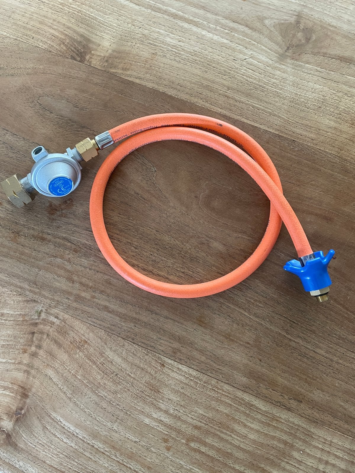 Cadac gasfles verloopstuk met drukregelaar en slang, Ophalen of Verzenden, Nieuw
