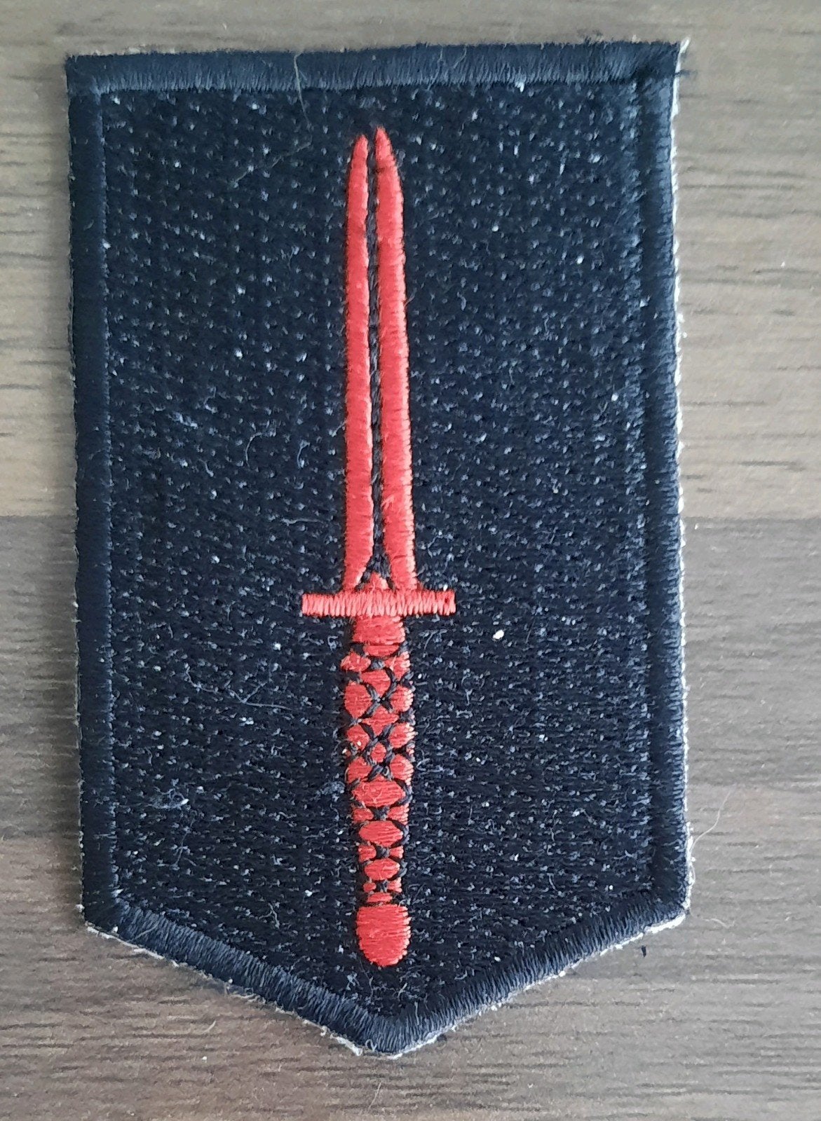 Korps Commandotroepen embleem DT2000, Verzenden, Landmacht, Nederland, Embleem of Badge