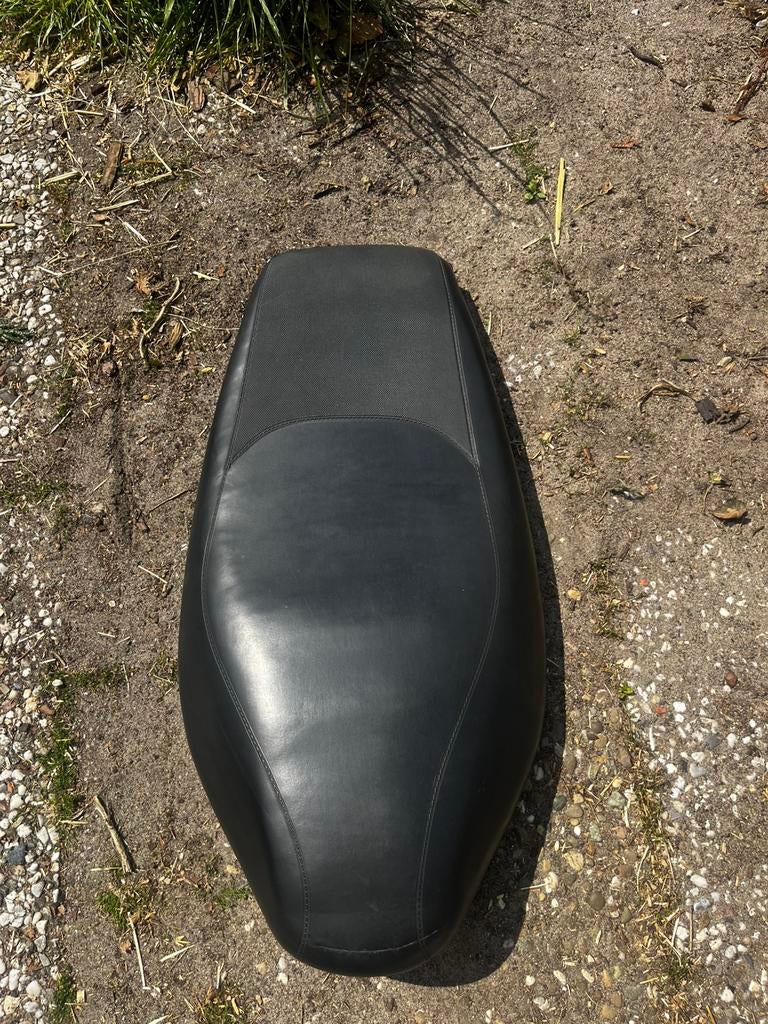 Gilera runner sp pro zadel, Ophalen of Verzenden, Zo goed als nieuw, Zadel, Overige merken