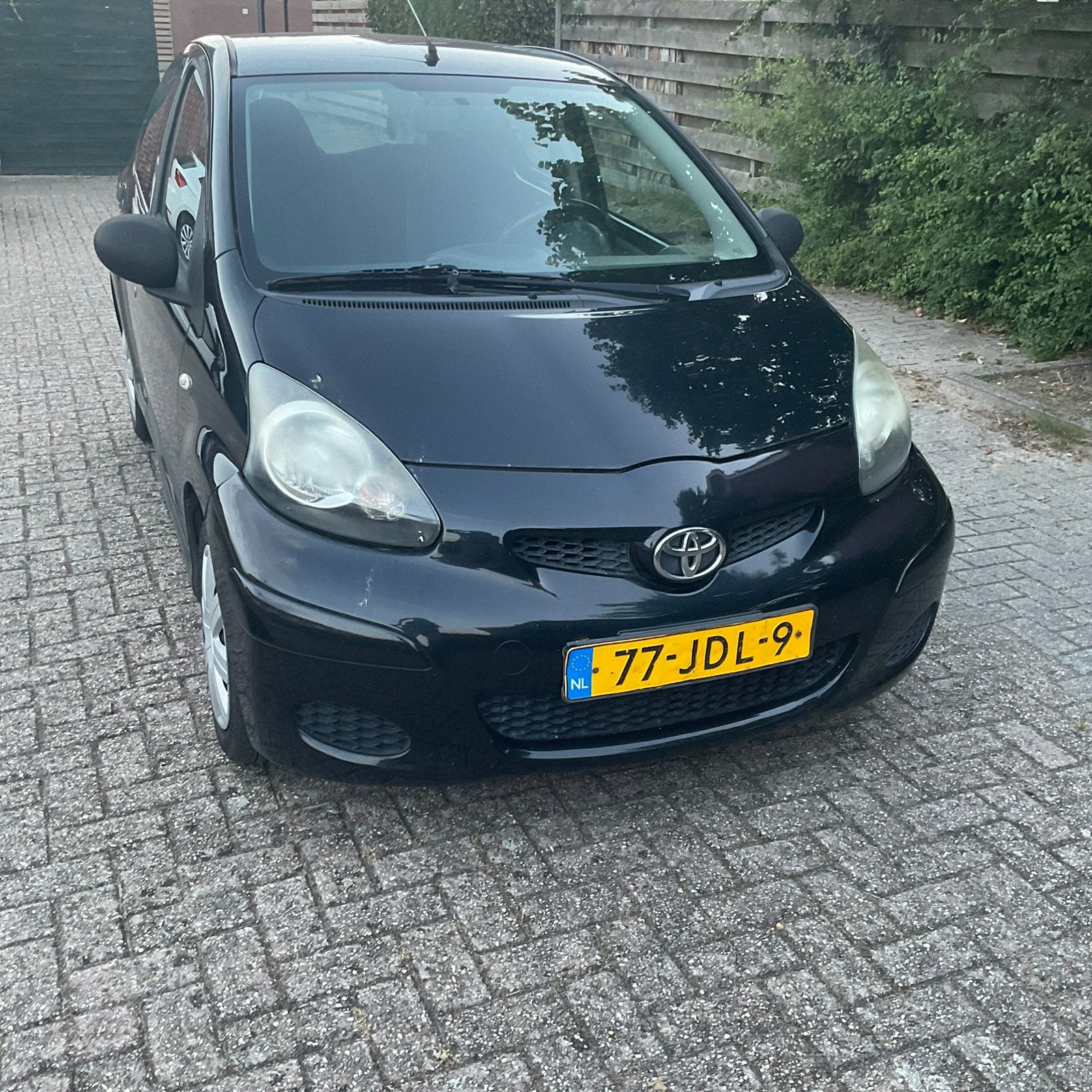 Toyota Aygo 1.0 12V Vvt-i 5DRS 2009 Zwart, Auto's, Voorwielaandrijving, 4 stoelen, Origineel Nederlands, Handgeschakeld