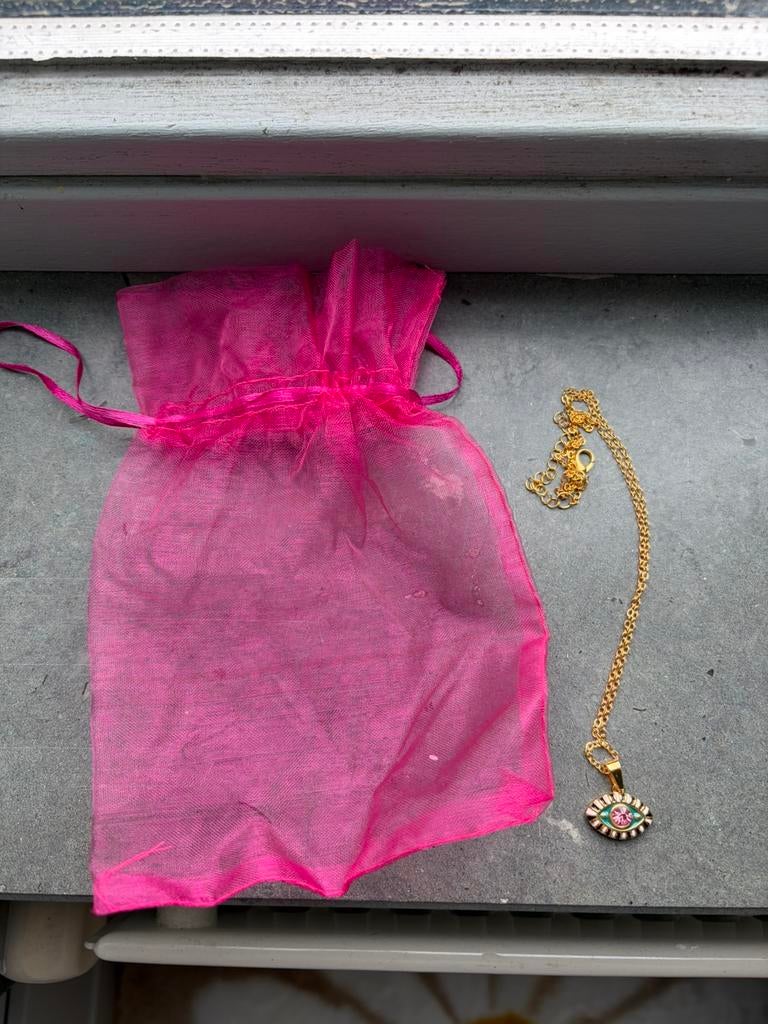 Nieuwe ketting goud met gekleurd oogje, Overige materialen, Verstelbaar, Nieuw, Ophalen of Verzenden
