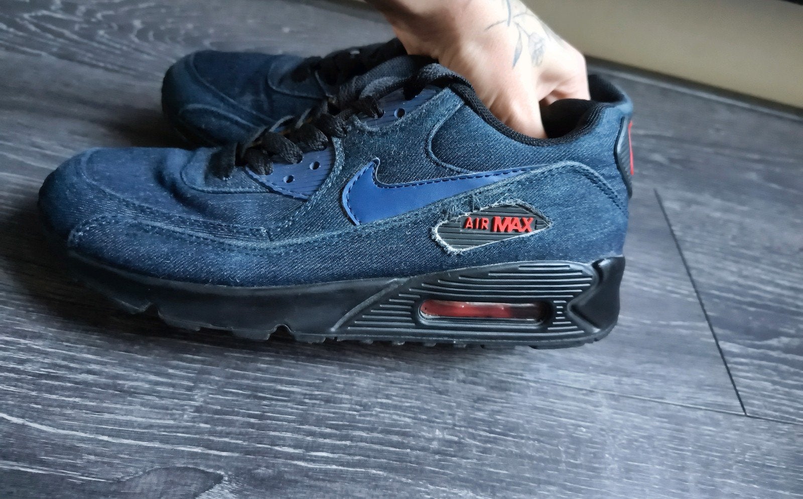 Nike Air Max limited edition maat 40/41, Ophalen of Verzenden, Zo goed als nieuw, Hardloopschoenen, Nike