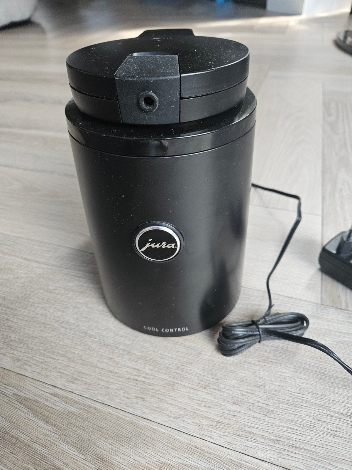 Jura Cool Control 1 Liter Melkkoeler, 10 kopjes of meer, Ophalen of Verzenden, Zo goed als nieuw, Koffiemachine