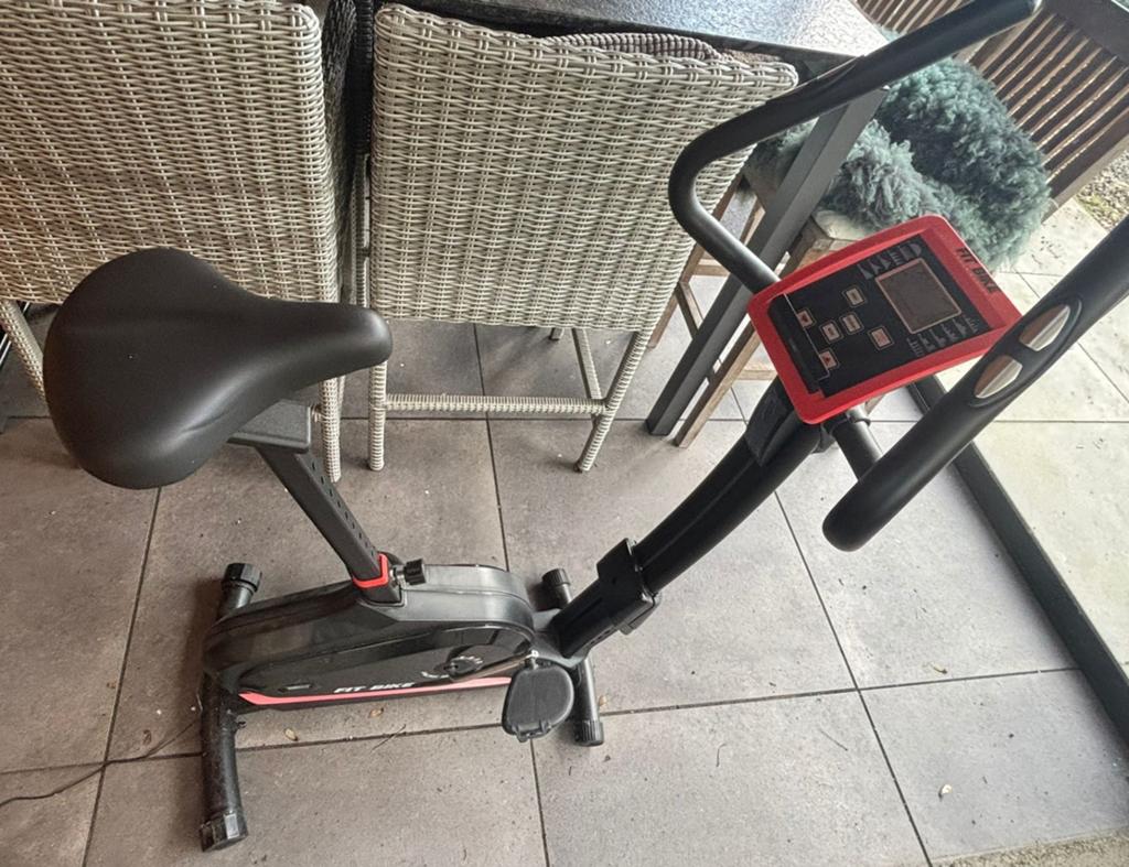 Hometrainer, Ophalen, Zo goed als nieuw, Hometrainer