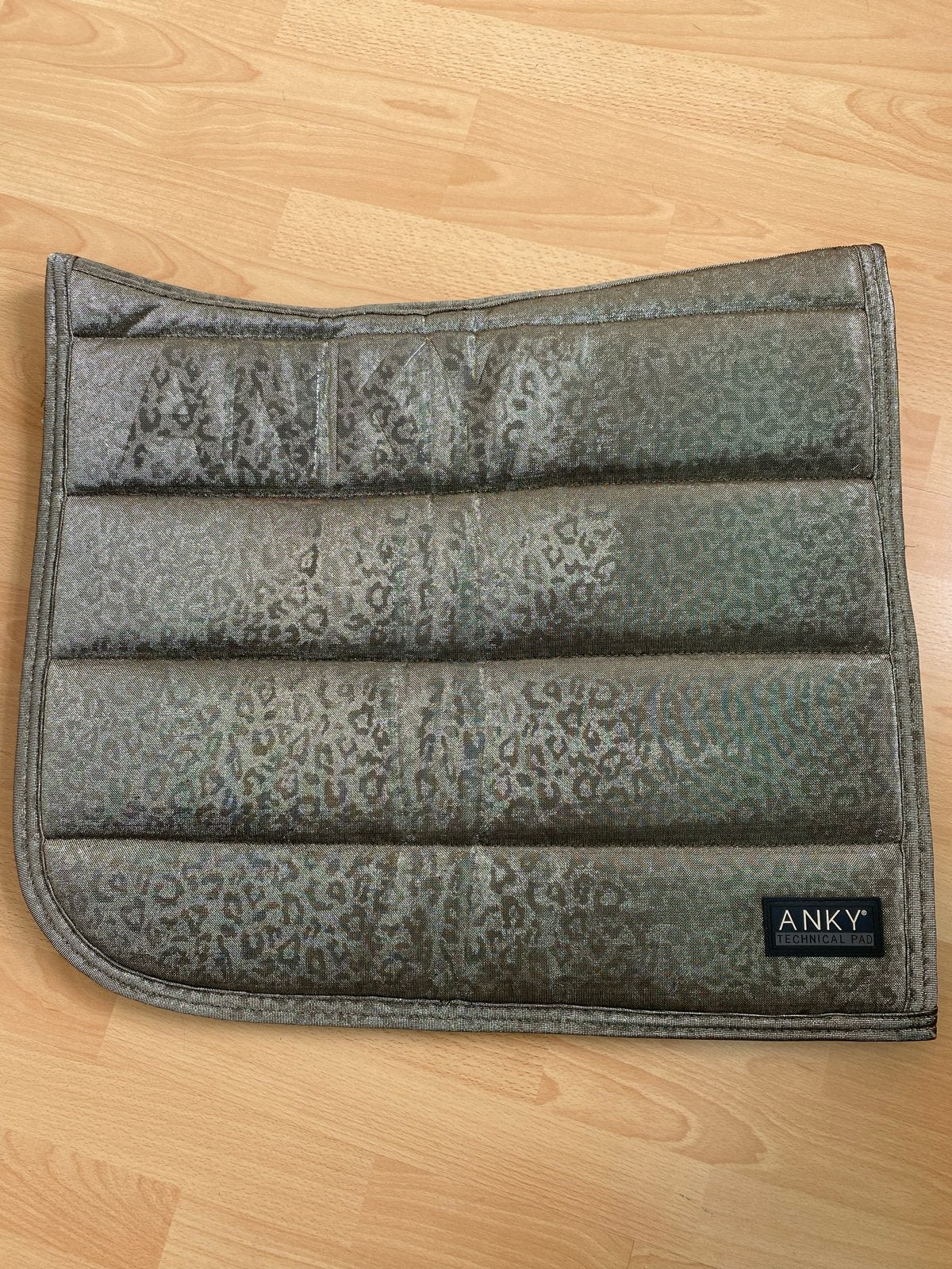Anky dekje  beige/taupe/goud, Full (L), Gebruikt, Ophalen of Verzenden, Anky
