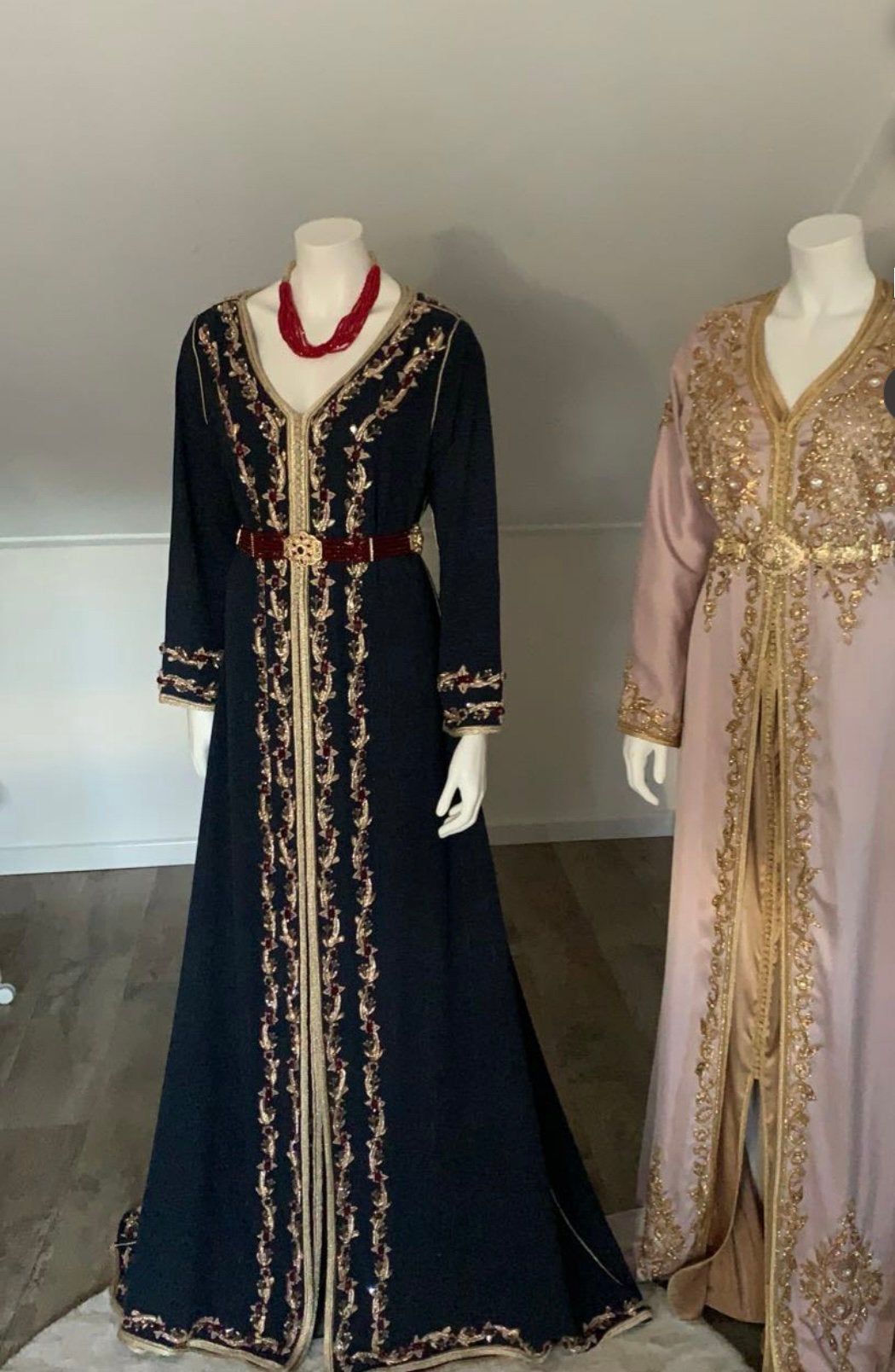 Takshitas te koop, Kleding | Dames, Gelegenheidskleding, Maat 38/40 (M), Overige typen, Overige kleuren, Ophalen of Verzenden