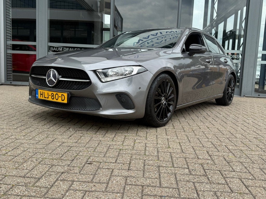 Mercedes-benz A-KLASSE 180 BUSINESS SPORT AIRCO NAVI PDC-CAM, Voorwielaandrijving, 136 pk, Gebruikt, Euro 6