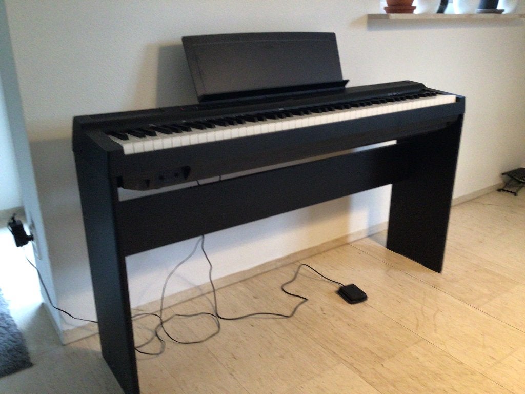 Yamaha p125 digitale piano, Ophalen, Zwart, Digitaal, Zo goed als nieuw