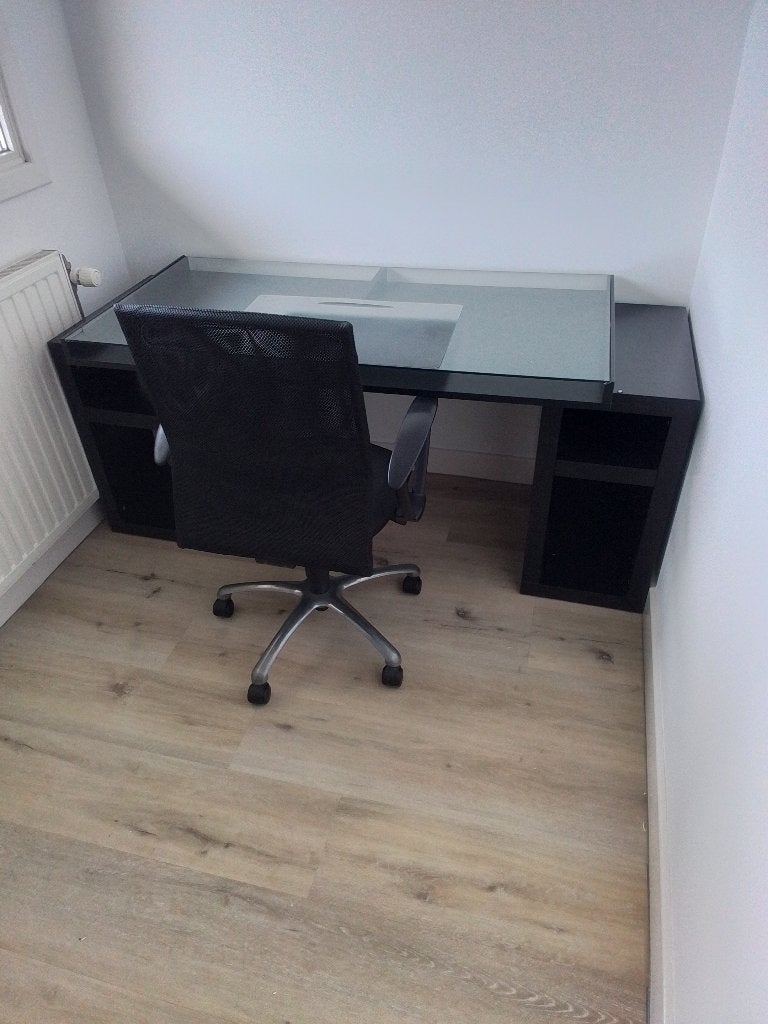 IKEA bureau te koop, Zwart, Gebruikt, Hout, Schoolbureau