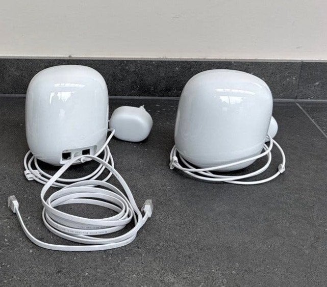 Google Nest Wifi Router en Point - Wit (2 stuks), Ophalen of Verzenden, Gebruikt, Router