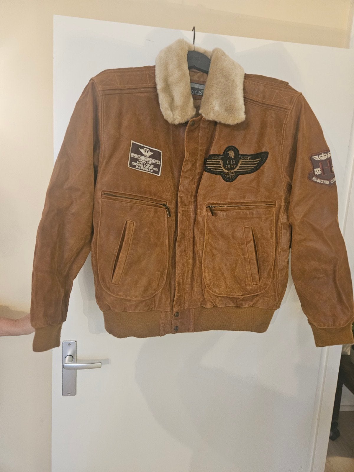Leren pilotenjack met bontkraag - Essentials Casual, Maat 52/54 (L), Bruin, Ophalen of Verzenden, Zo goed als nieuw