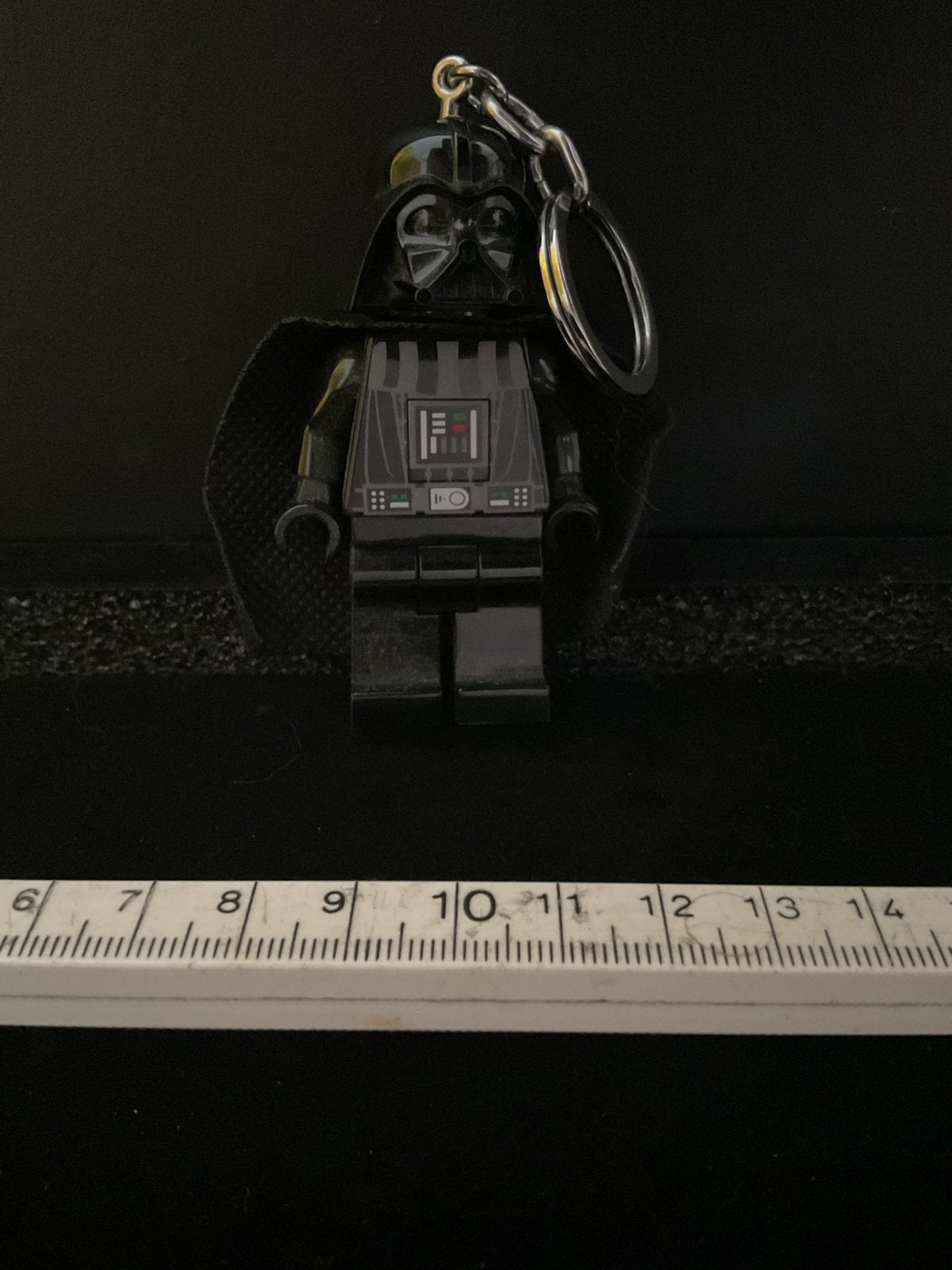 Darth vader sleutelhanger Lego, Ophalen of Verzenden, Zo goed als nieuw, Actiefiguurtje