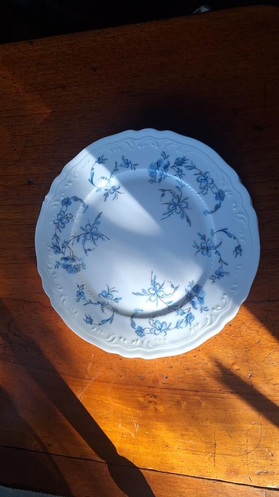 3 Royal Limoges platte borden - Blauw bloemmotief, Ophalen of Verzenden
