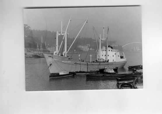 scheepvaart-foto-meidoorn, Ophalen of Verzenden, Zo goed als nieuw, Motorboot, Boek of Tijdschrift