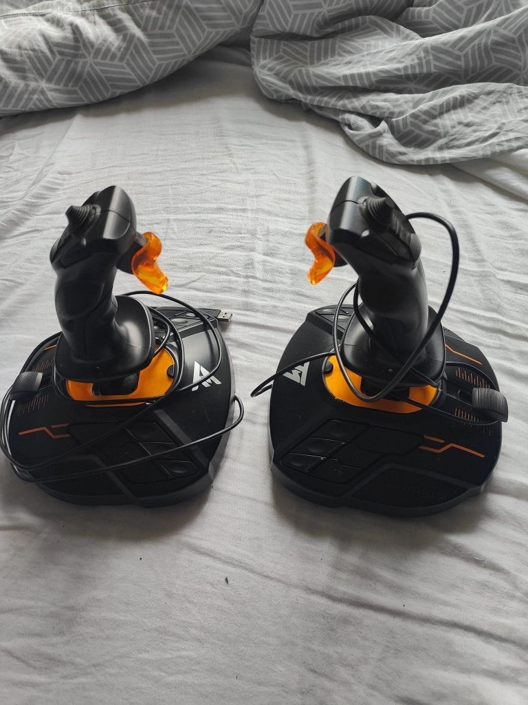 trustmaster t16000m hosas, Computers en Software, Joysticks, Ophalen, Zo goed als nieuw, Thrustmaster