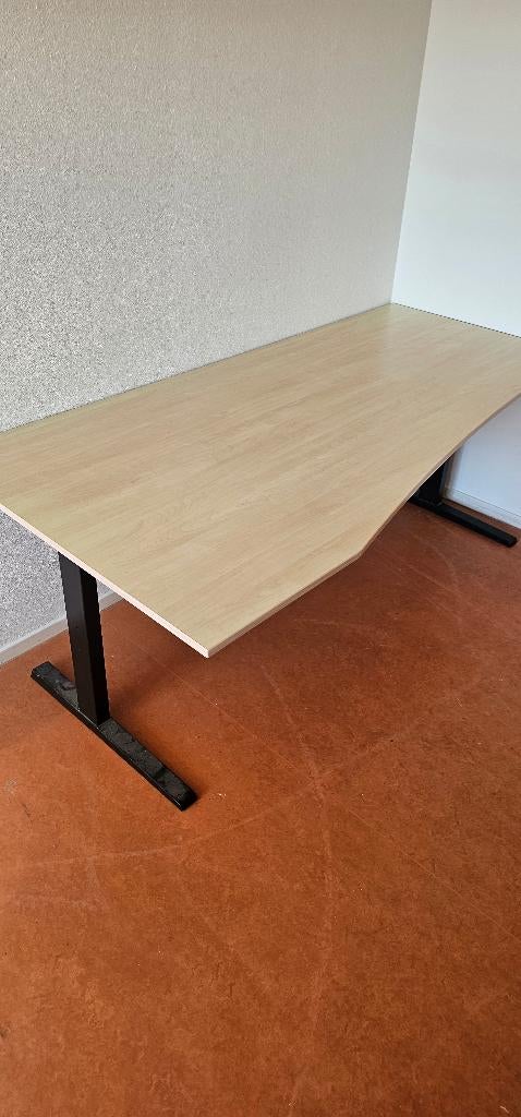 Bureau, Huis en Inrichting, Ophalen, Gebruikt, Computerbureau, Kunststof