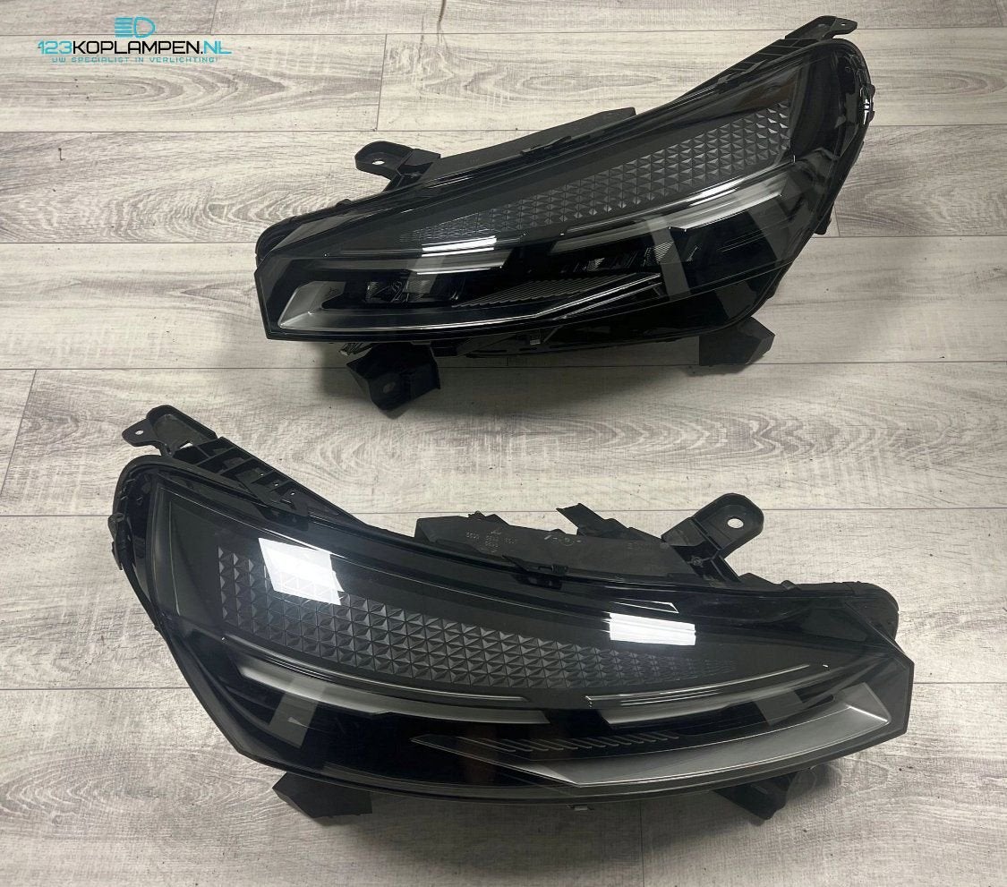 Renault Clio V Facelift Koplamp links rechts, Gebruikt, -, Renault, -