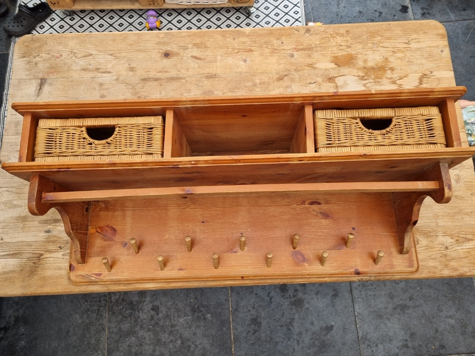 Houten wandkapstok met mandjes - Rustieke stijl, Ophalen