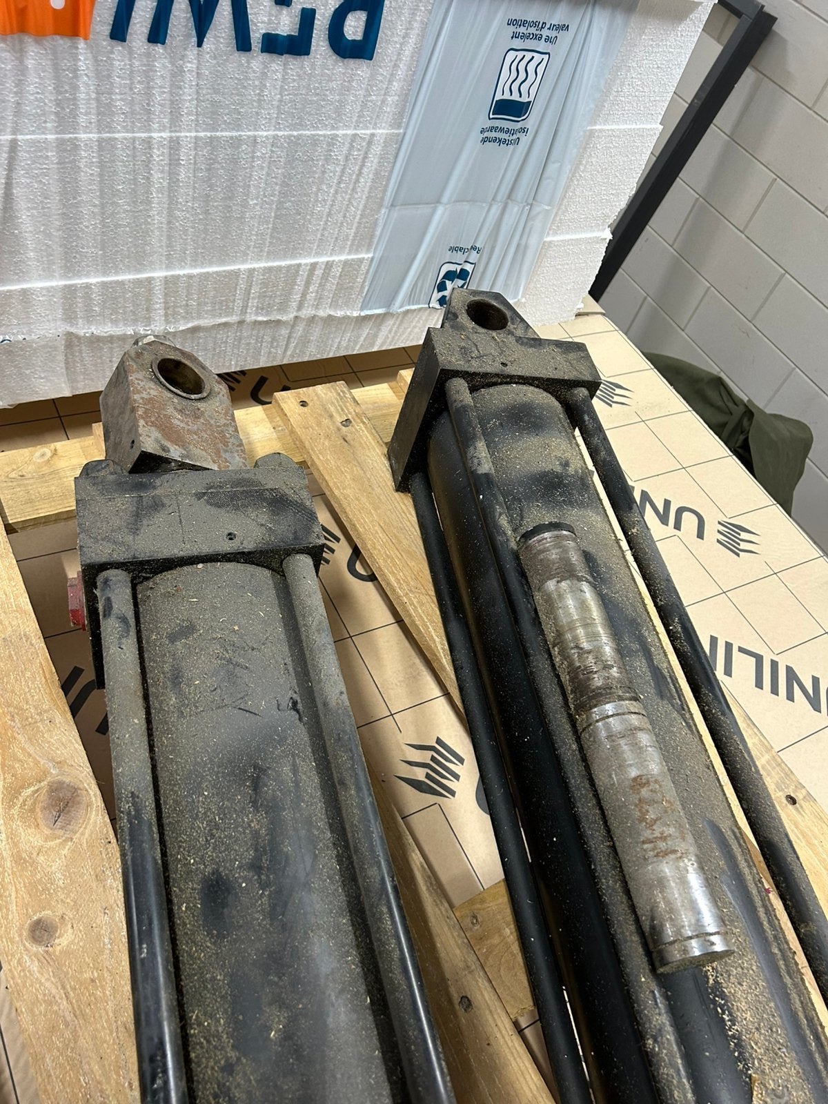Cilinders hydrauliek, Ophalen, Gebruikt