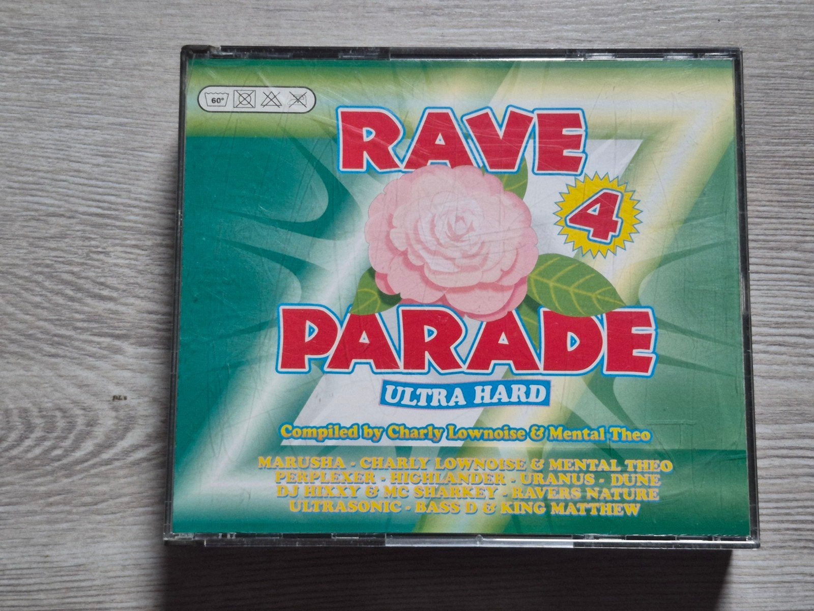 Rave Parade 4 Ultra Hard 2 CD, Ophalen of Verzenden, Zo goed als nieuw, Dance Populair
