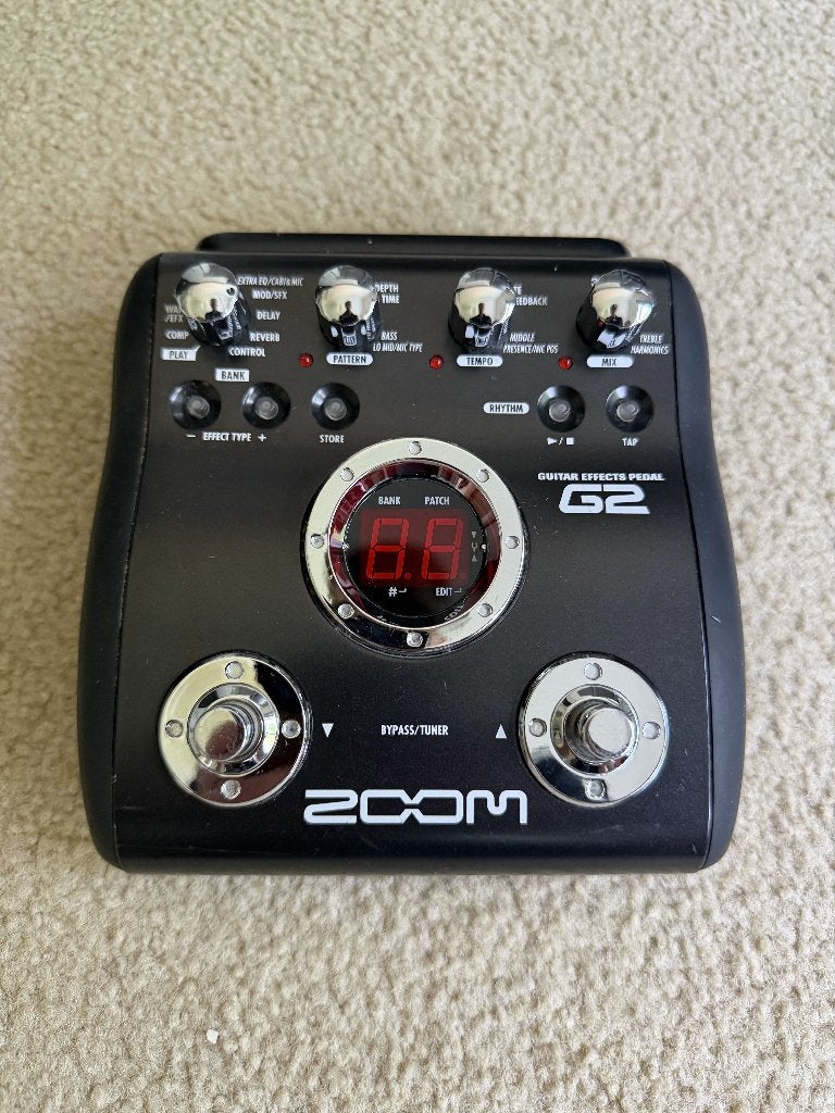 Zoom G2 Multi Effect gitaar pedaal, Ophalen, Zo goed als nieuw, Multi-effect
