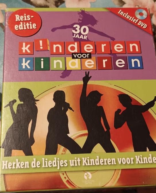 kinderen voor kinderen - 30 jaar DVD spel nieuw, Hobby en Vrije tijd, Gezelschapsspellen | Bordspellen, Vijf spelers of meer, Ophalen of Verzenden