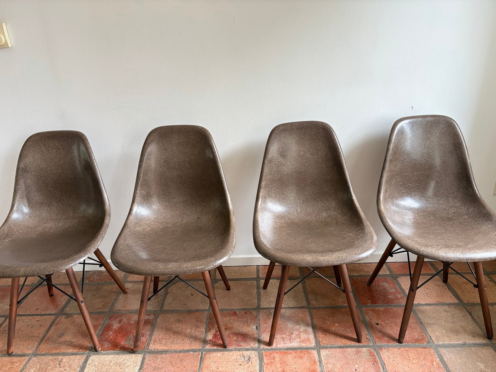 Set van 4 vintage Fiberglass chairs Herman Miller, Ophalen
