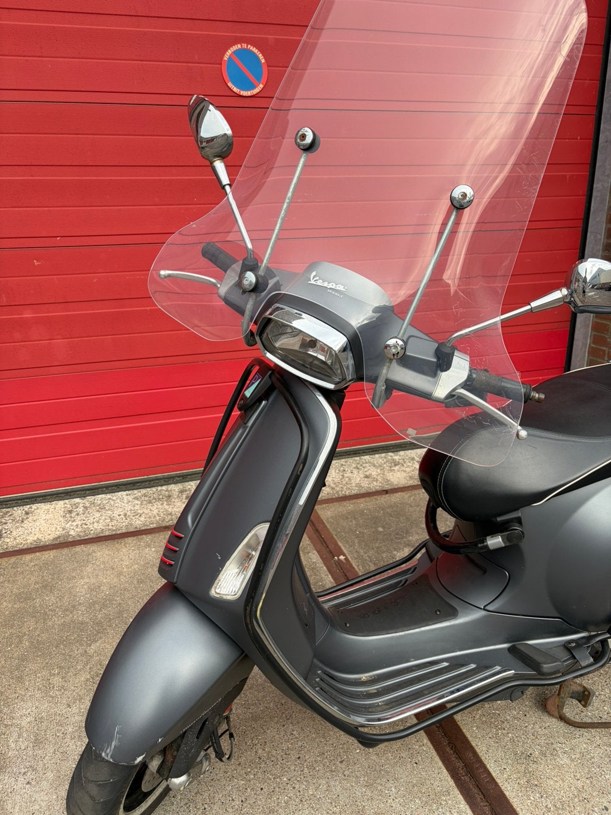 Leuke vespa sprint.bj 2017, Ophalen, Gebruikt, Maximaal 45 km/u, Benzine