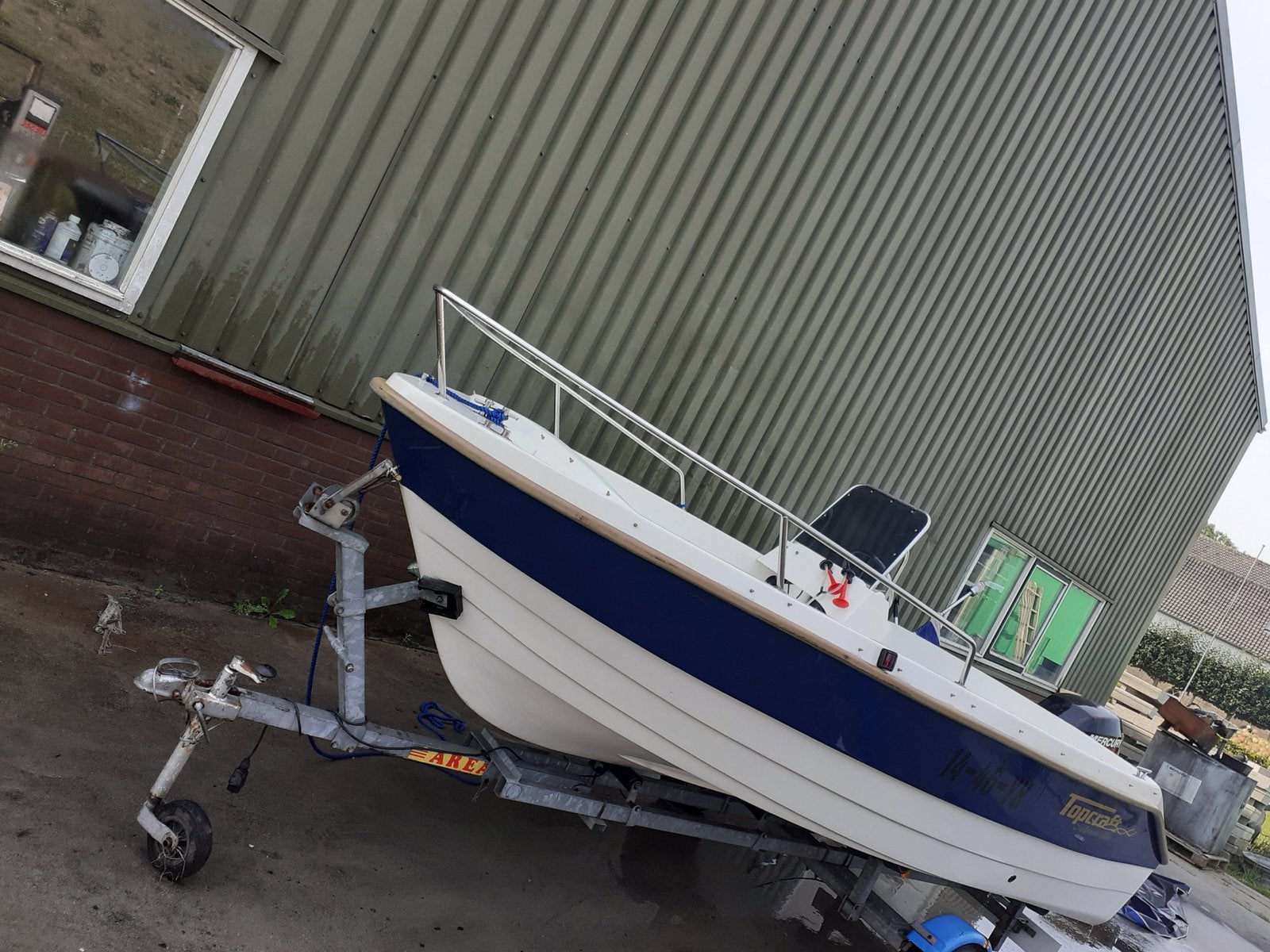 Topcraft 435 millenium, Watersport en Boten, Vis- en Consoleboten, Gebruikt, Topcraft, Elektrische start, Viertaktmotor, Benzine