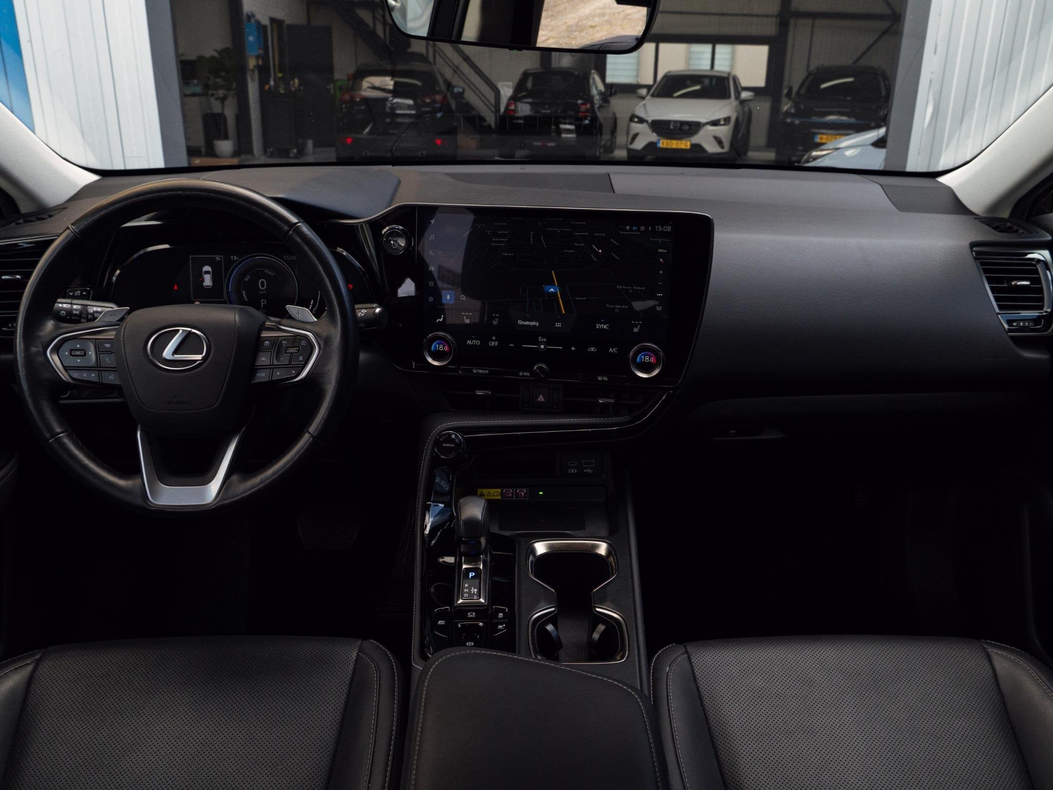 Lexus NX 350h AWD Launch Edition|Groot scherm|Stoel/stuurv, Auto's, Automaat, Stof, Gebruikt, Euro 6