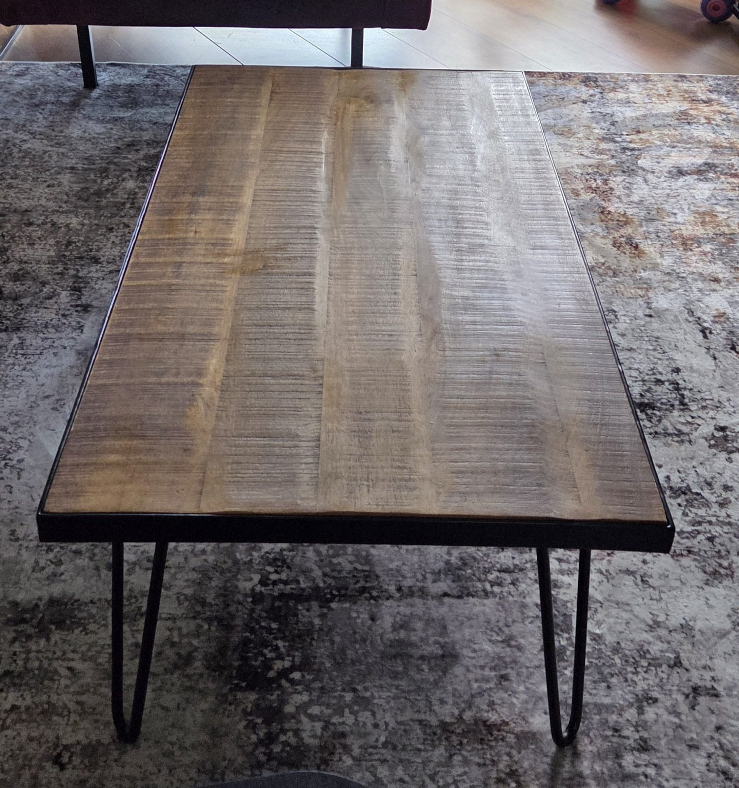 Foto 3 van Salontafel Loods 5 mangohout